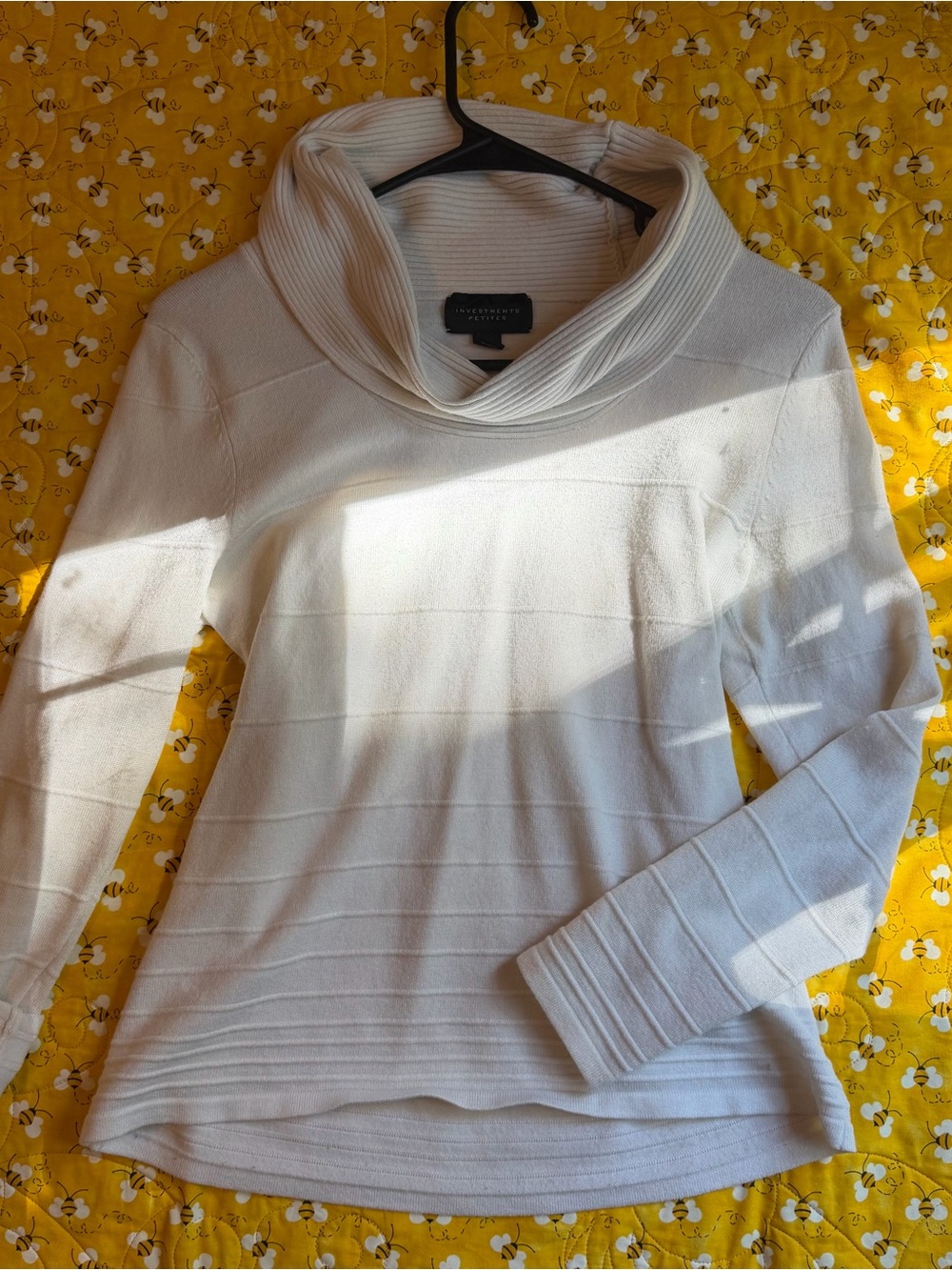 Investments White/Cream Cowl Neck Ribbed Sweater